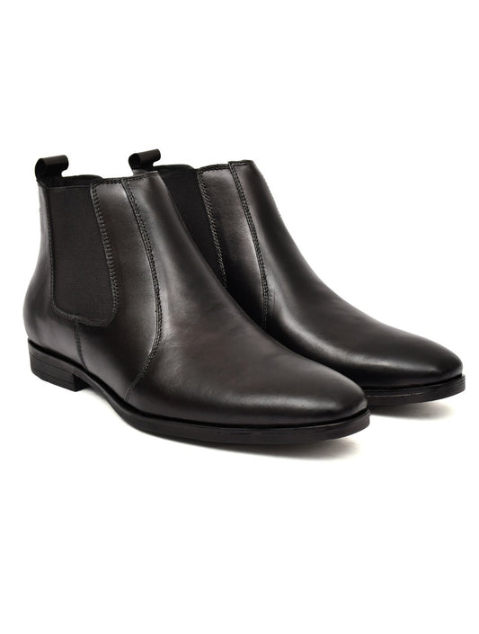 Men's Classic Black Leather Chelsea Boots (Size 9UK)